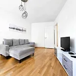 Delta - Baumackerstrasse - Self Check-in Apartamento Zúrich