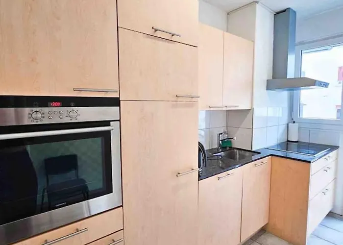 Delta - Baumackerstrasse - Self Check-in