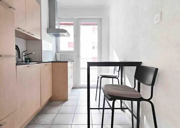 Delta - Baumackerstrasse Apartment