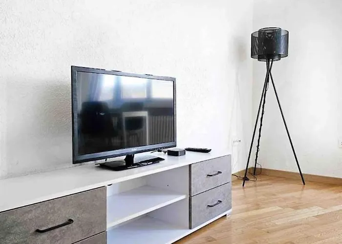 Apartman Delta - Baumackerstrasse - Self Check-in Zürich