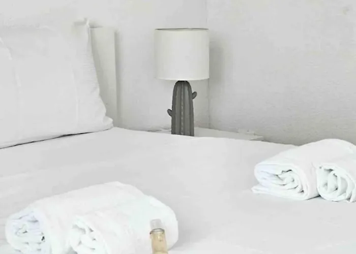 Delta - Baumackerstrasse - Self Check-in * Zurigo